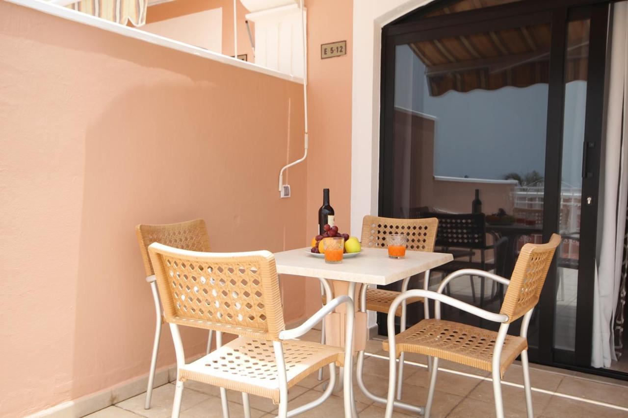 Apartment With Terrace On The Seafront In Playa Fanabe Costa Adeje  Luaran gambar